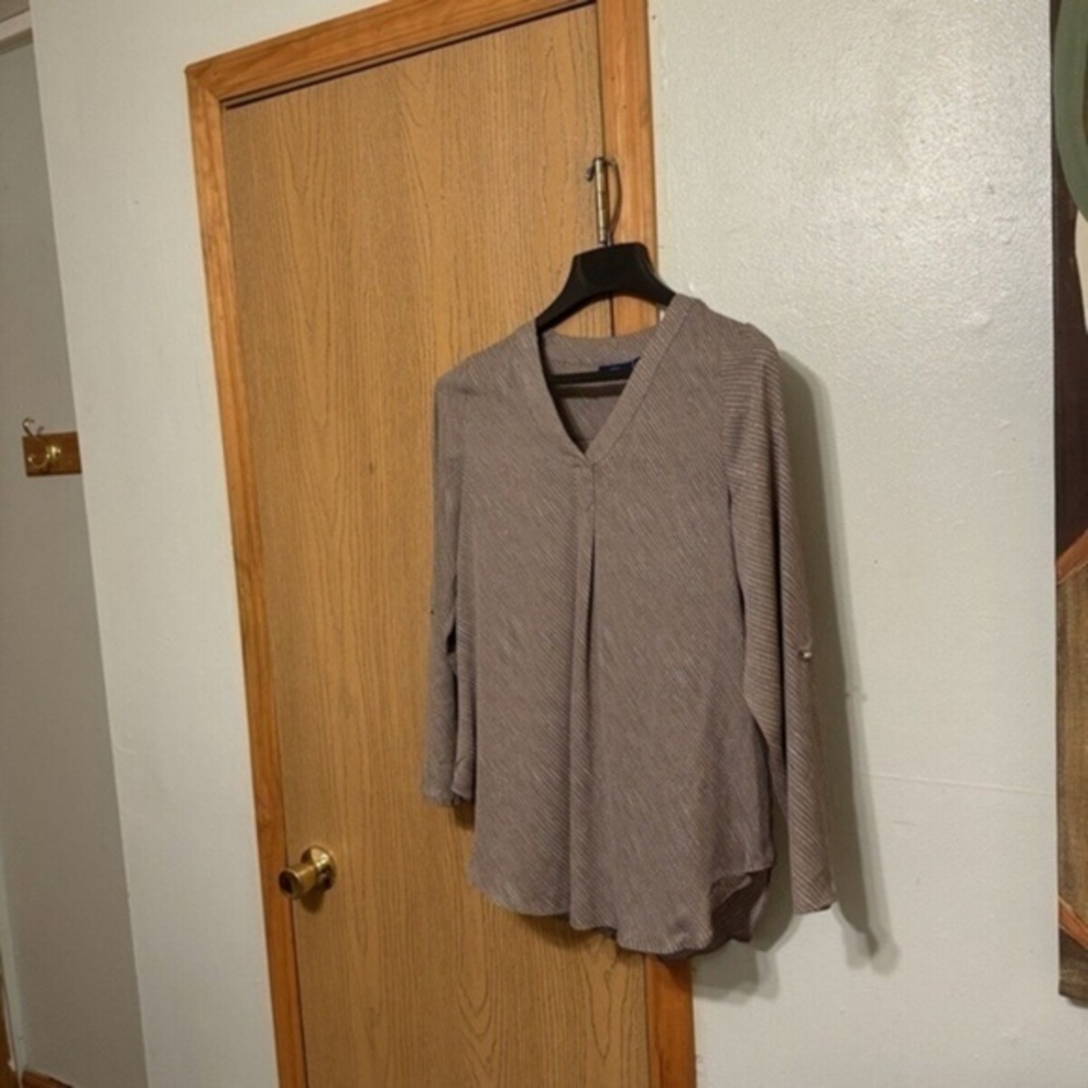 Apt. 9 Medium Multi-Color w/Geometric Print Long Sleeve V-Neck Blouse - EUC